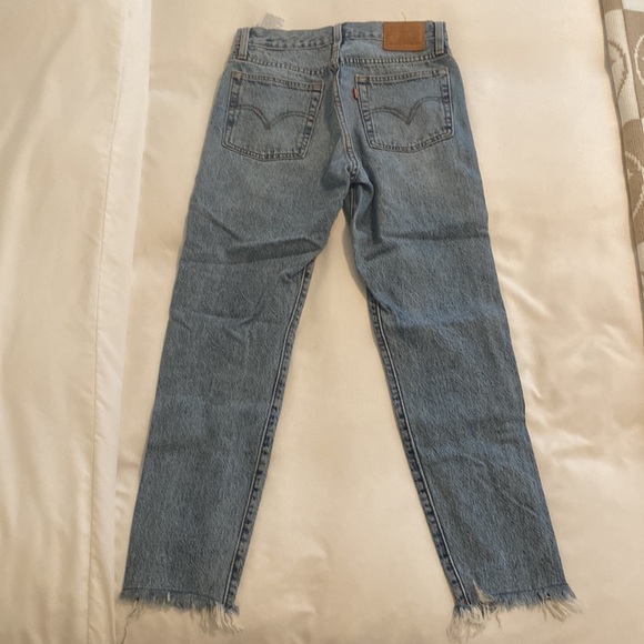 Levi’s Wedgie Jeans - Picture 4 of 4